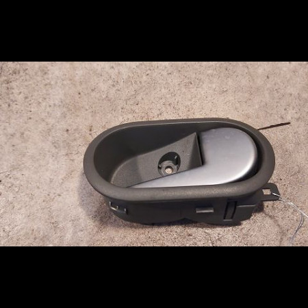 Poignee int porte avd occasion FORD FUSION Phase 1 09-2002->10-2005 1.4 TDCI