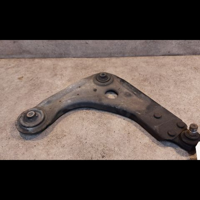 Triangle inf avd occasion FORD KA I Phase 1 10-1996->10-2008 1.3i 1448621 1