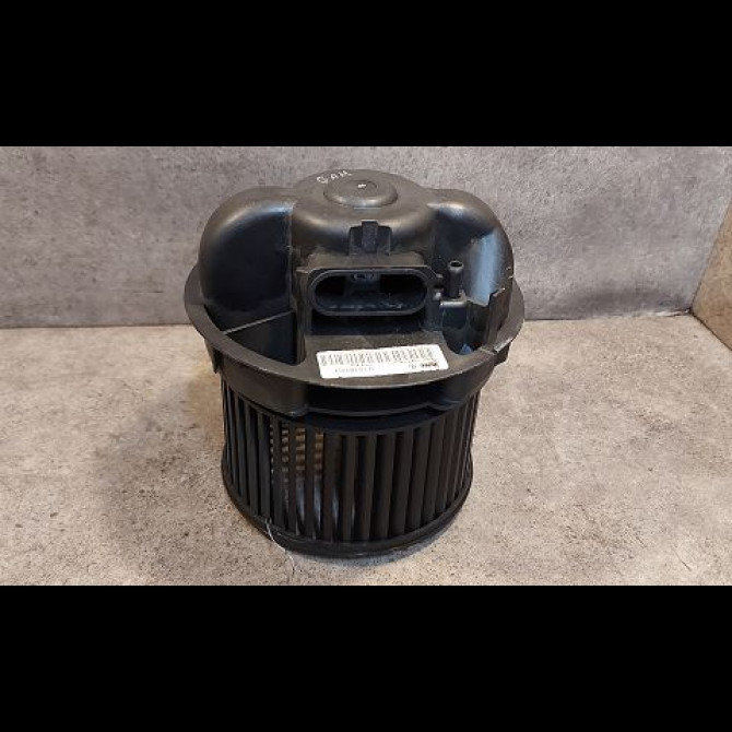 Ventilateur de chauffage occasion TOYOTA AYGO I Phase 1 06-2005->11-2009 1.0 VVTI 871030H020 1