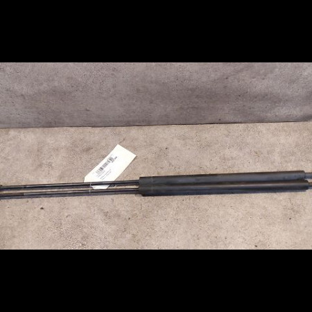 Verin droit hayon occasion RENAULT SUPER 5 Phase 1 10-1984->12-1996 1.4i 7700756056