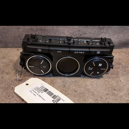 Commande de chauffage occasion CITROEN C-ELYSEE Phase 1 06-2012->... 9823740080