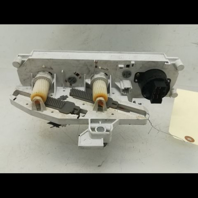 Commande de chauffage occasion HONDA LOGO Phase 1 07-1999->06-2001 1.3i 79500S50G01ZA 2