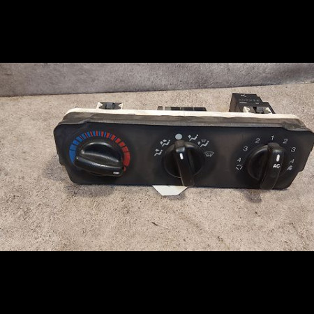Commande de chauffage occasion FORD MONDEO I Phase 1 01-1993->09-1996 1.8 TD