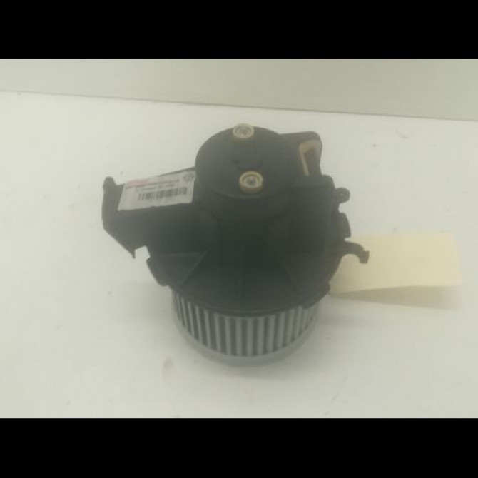 Ventilateur de chauffage occasion FIAT PANDA II Phase 1 09-2003->12-2012 1.2i 77365525 1