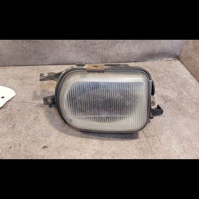 Phare antibrouillard avant gauche occasion MERCEDES CLASSE C II Phase 1 05-2000->03-2004 2158200556 1