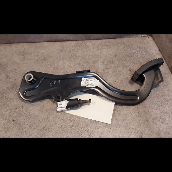 Pedale de frein occasion PEUGEOT 307 Phase 1 SW 03-2002->07-2004 1.6i 110ch 4501N1 2