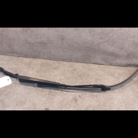 Bras essuie-glace avant droit occasion RENAULT ESPACE IV Phase 1 09-2002->03-2006 2.2 DCI 150ch 7701053311