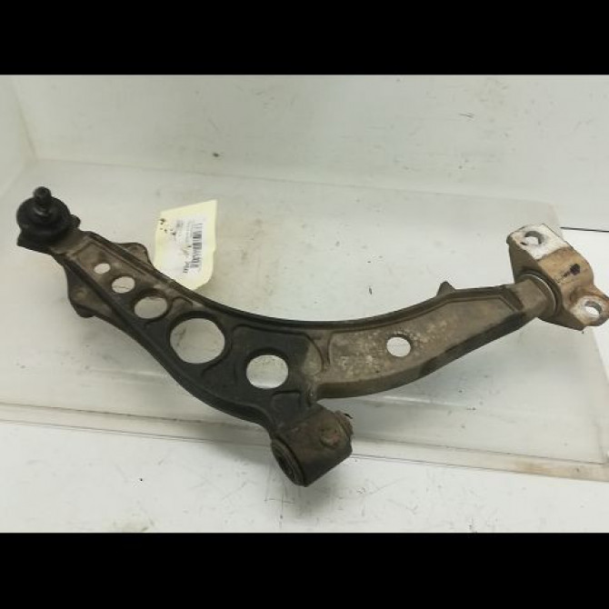 Triangle inf avg occasion FIAT PUNTO I Phase 1 11-1993->10-1999 D S 46430002 1