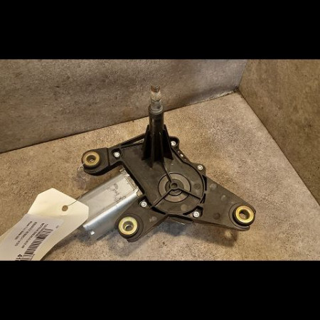 Moteur essuie-glace arrière occasion RENAULT SCENIC II Phase 1 03-2004->09-2006 1.9 DCI 120ch 8200153458