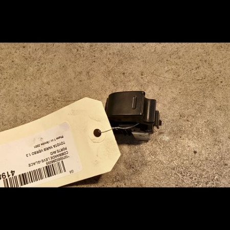 Commande lève-glace porte avant droite occasion TOYOTA YARIS VERSO Phase 1 11-1999->03-2003 1.3