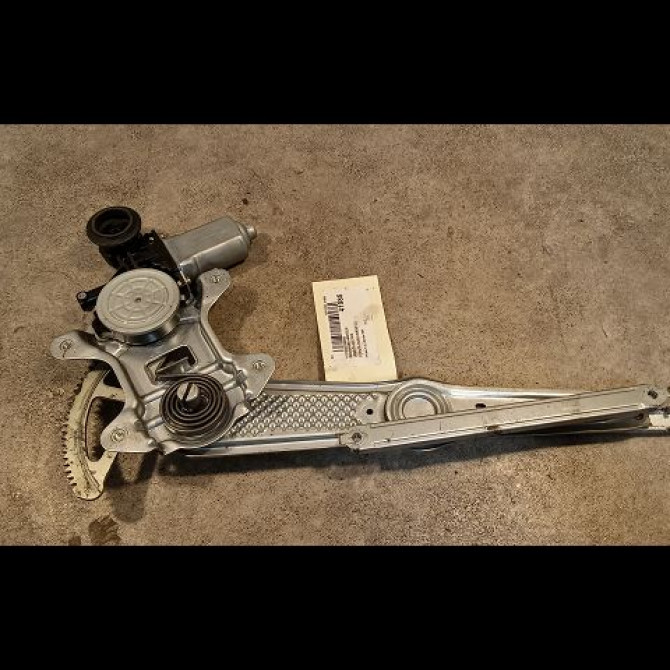 Mecanisme + moteur lève-glace avant droit occasion TOYOTA YARIS VERSO Phase 1 11-1999->03-2003 1.3 6981052040 2