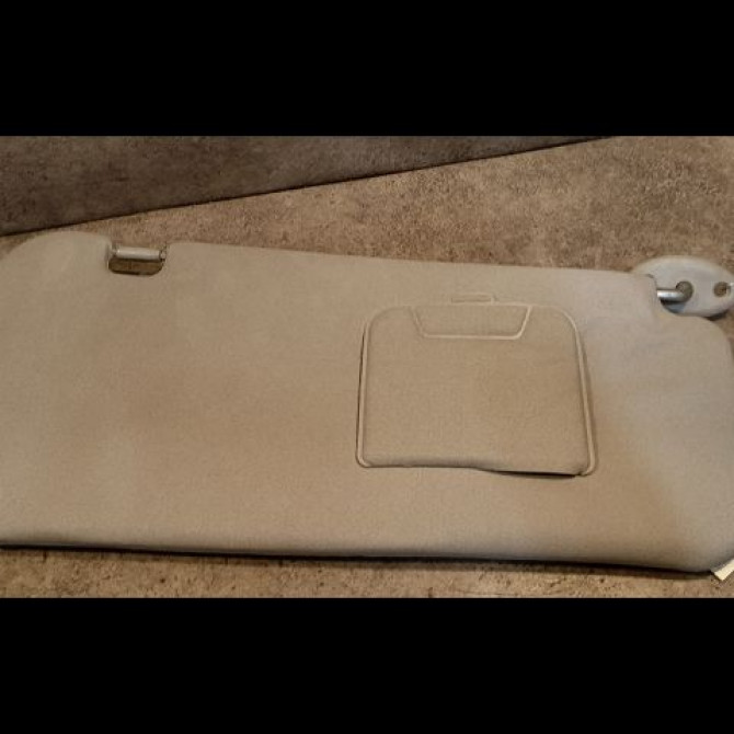 Pare-soleil droit occasion TOYOTA YARIS VERSO Phase 1 11-1999->03-2003 1.3 7431052090B0 1