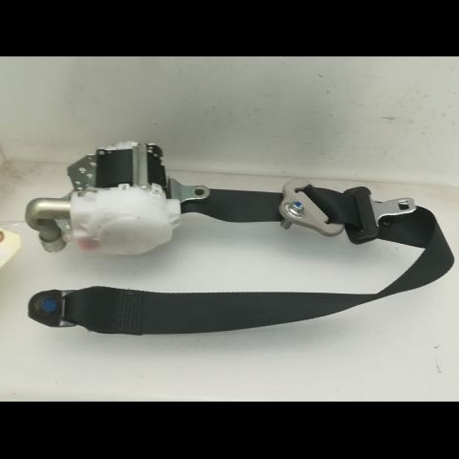 Ceinture avant droite occasion SUZUKI SWIFT IV Phase 1 09-2010->... 1.2 VVT 94ch 8490168L02BHE 1