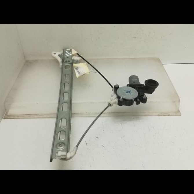 Mecanisme+moteur leve-glace avg occasion SUZUKI SWIFT IV Phase 1 09-2010->... 1.2 VVT 94ch 8340271L10 1