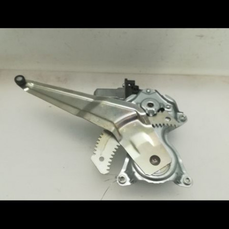 Mecanisme+moteur leve-glace arg occasion SUZUKI SWIFT IV Phase 1 09-2010->... 1.2 VVT 94ch 8354061M00