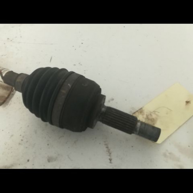 Transmission avant gauche occasion RENAULT CLIO III Phase 2 03-2009->12-2014 1.2i 16v 75ch 8200341698 2