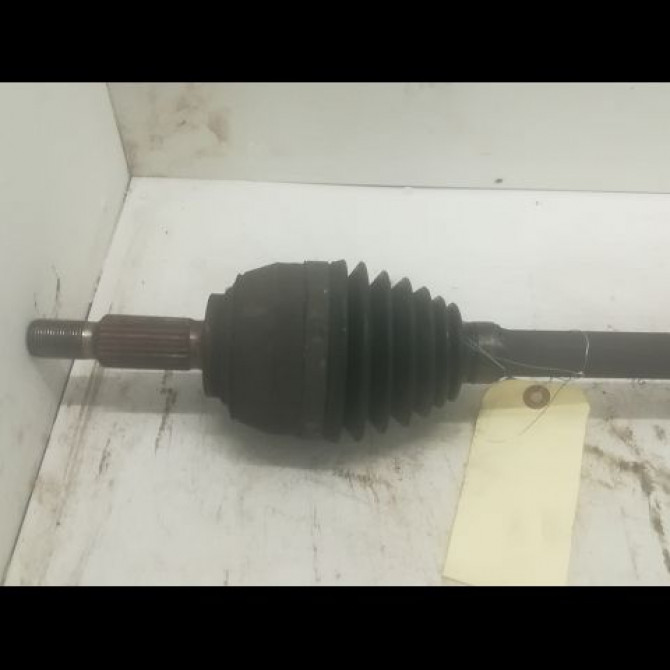 Transmission avant droite occasion RENAULT CLIO III Phase 1 09-2005->03-2009 1.5 DCI 105ch 8200598563 2