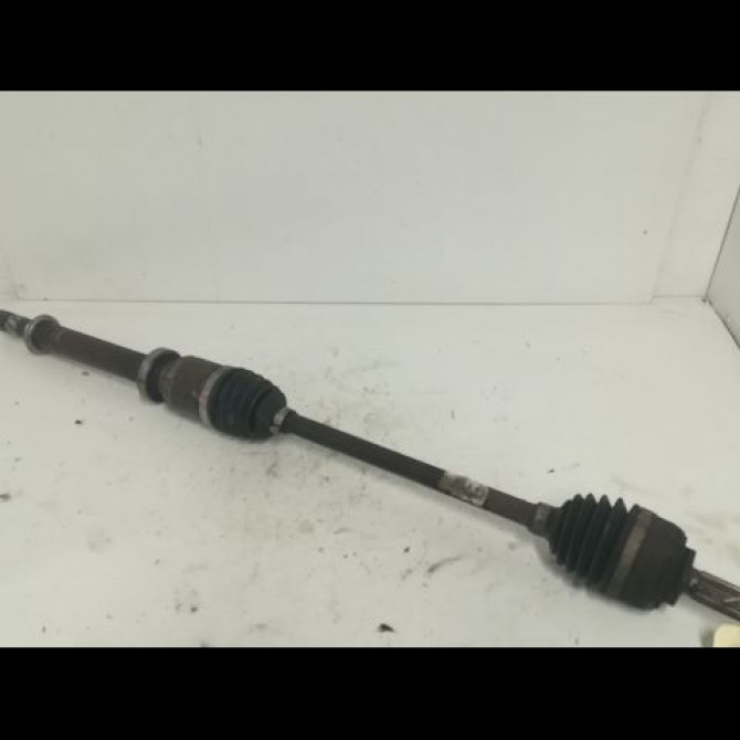 Transmission avant droite occasion RENAULT CLIO III Phase 2 03-2009->12-2014 1.2i 16v 75ch 8200378880 1