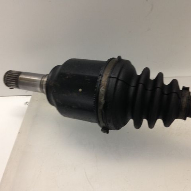 Transmission avant gauche occasion FIAT GRANDE PUNTO III Phase 1 09-2005->12-2013 1.3 DT MULTIJET 16v 90ch 51947835 3