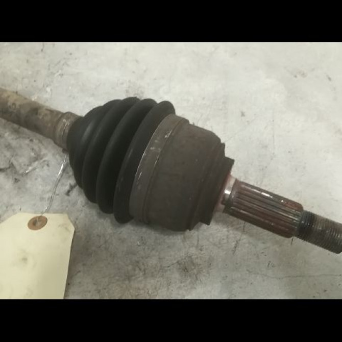 Transmission avant gauche occasion NISSAN MICRA III Phase 2 11-2005->11-2007 1.2i 65ch 39101AY100 2