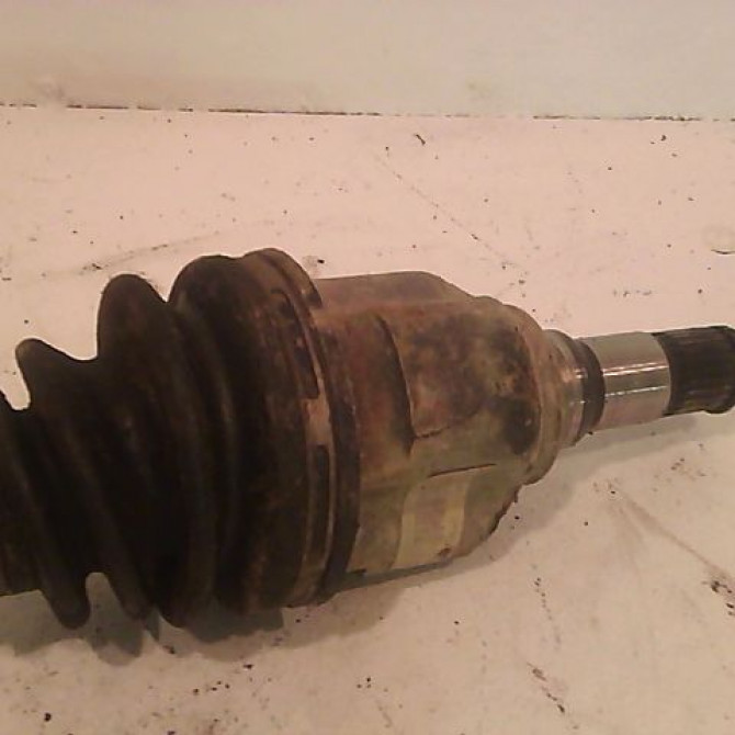 Transmission avant gauche occasion TOYOTA YARIS I Phase 1 04-1999->03-2003 1.4 D-4D 4342052070 3