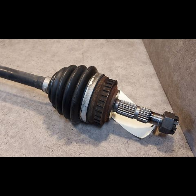 Transmission avant droite occasion OPEL VECTRA II Phase 1 11-1995->02-1999 1.6i 16v 90512385 2