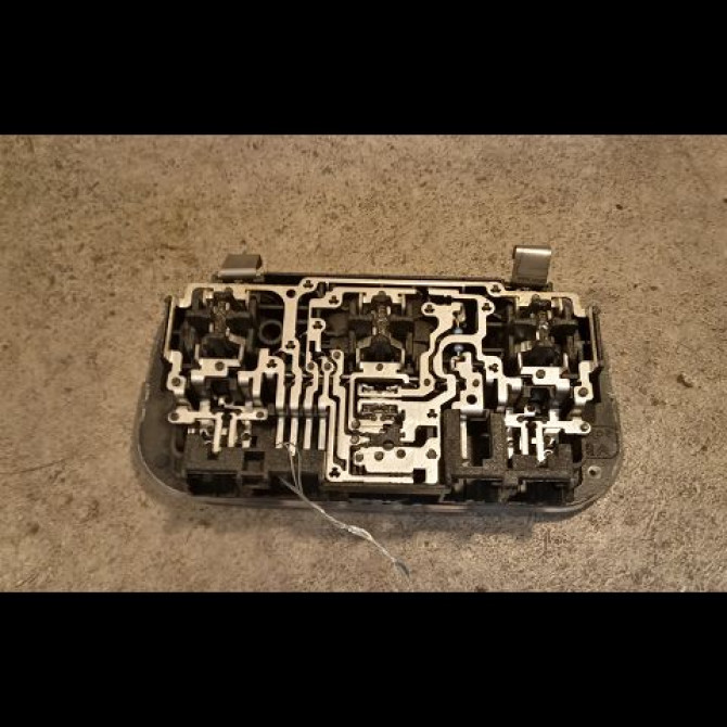 Plafonnier occasion CITROEN C3 PICASSO Phase 2 09-2012->... 1.6 HDI 90ch 6362Q6 2