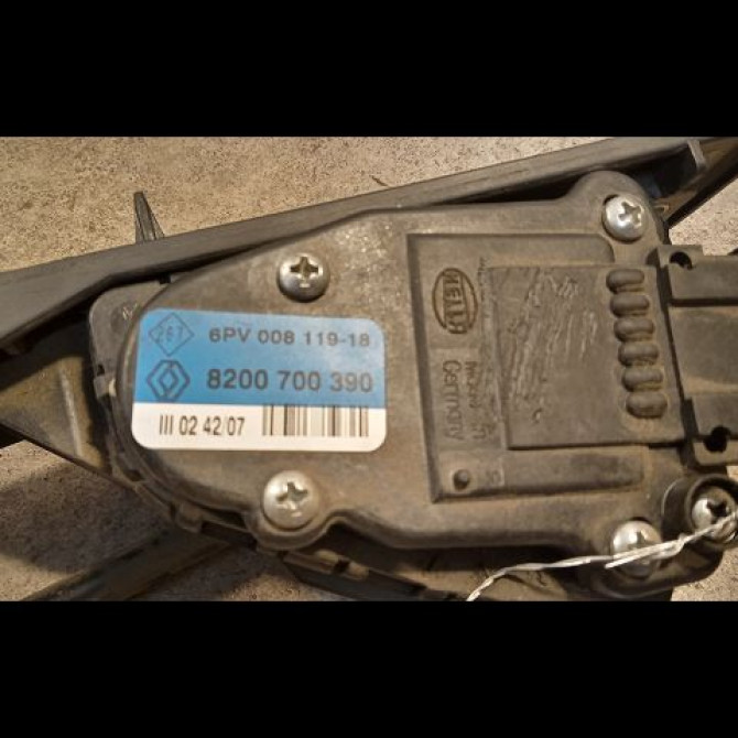 Potentiometre accelerateur occasion RENAULT ESPACE IV Phase 2 03-2006->07-2012 2.0 DCI 150ch 3