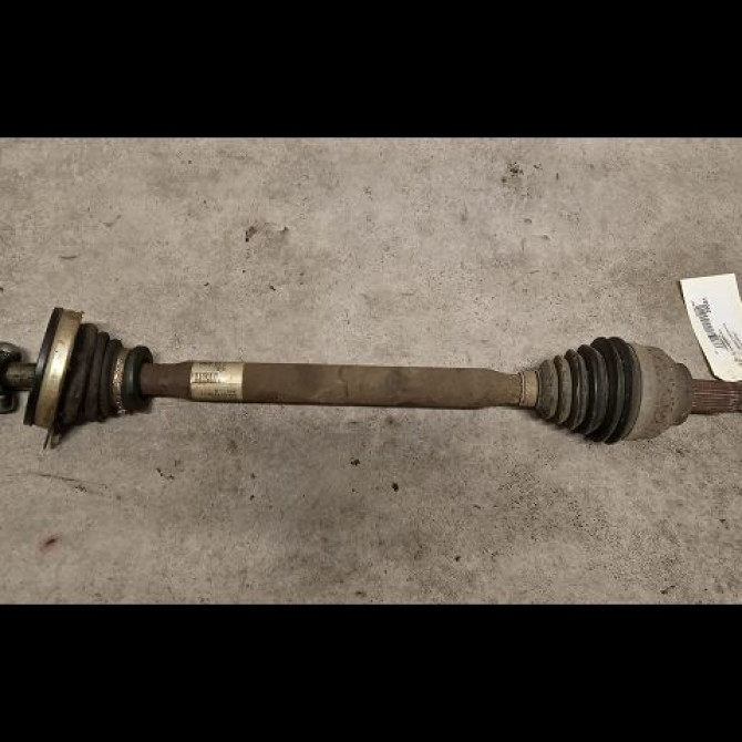 Transmission avant gauche occasion RENAULT LAGUNA II Phase 1 04-1995->04-1999 1.6i 107ch 8200232886 1