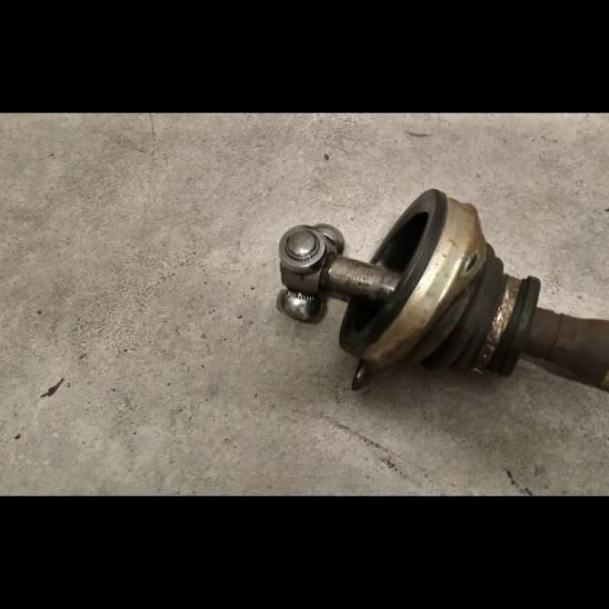 Transmission avant gauche occasion RENAULT LAGUNA II Phase 1 04-1995->04-1999 1.6i 107ch 8200232886 2