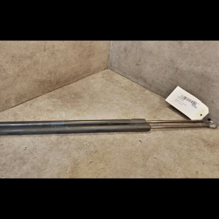 Verin droit hayon occasion NISSAN NOTE I phase 2 03-2009->02-2014 1.5 DCI 86ch