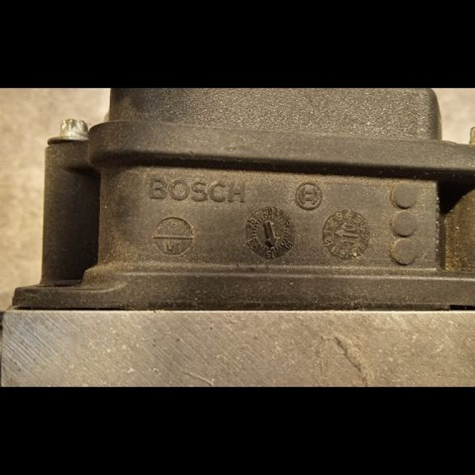 Unité hydraulique ABS occasion NISSAN NOTE I phase 2 03-2009->02-2014 1.5 DCI 86ch 2