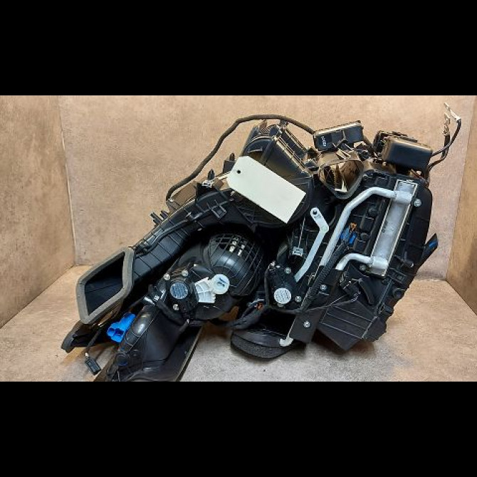 Bloc de chauffage complet occasion RENAULT ZOE Phase 1 10-2012->... 3