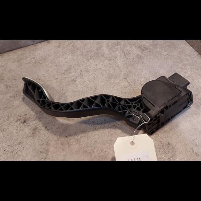 Potentiometre accelerateur occasion PEUGEOT 206 + Phase 1 03-2009->05-2013 1.4i 75ch 2