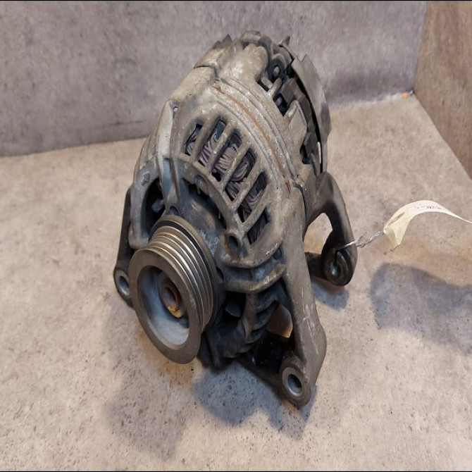 Alternateur occasion OPEL CORSA III Phase 1 10-2000->08-2003 1.0i 12v 9195752 1