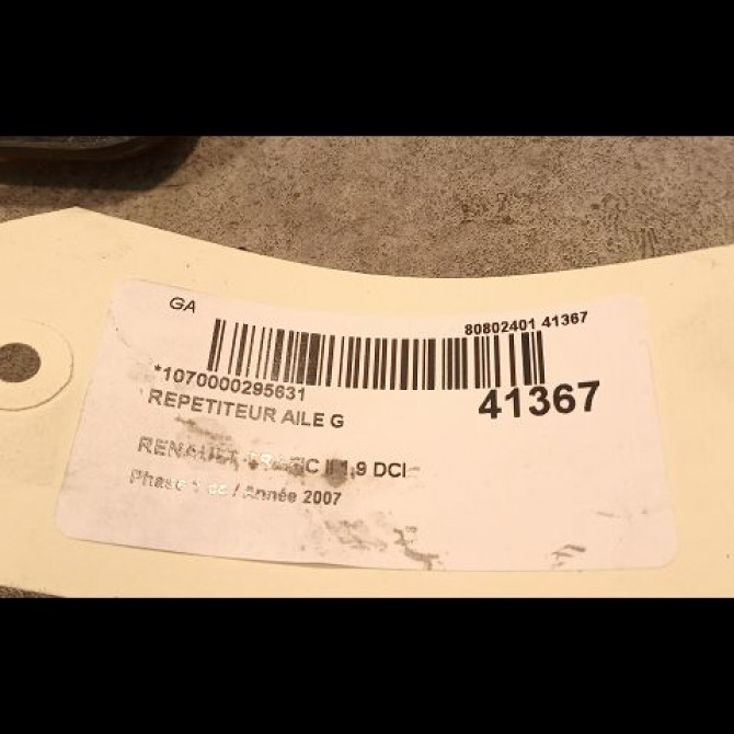 Répétiteur aile gauche occasion RENAULT TRAFIC II Phase 1 10-2001->08-2006 1.9 DCI 100ch 2