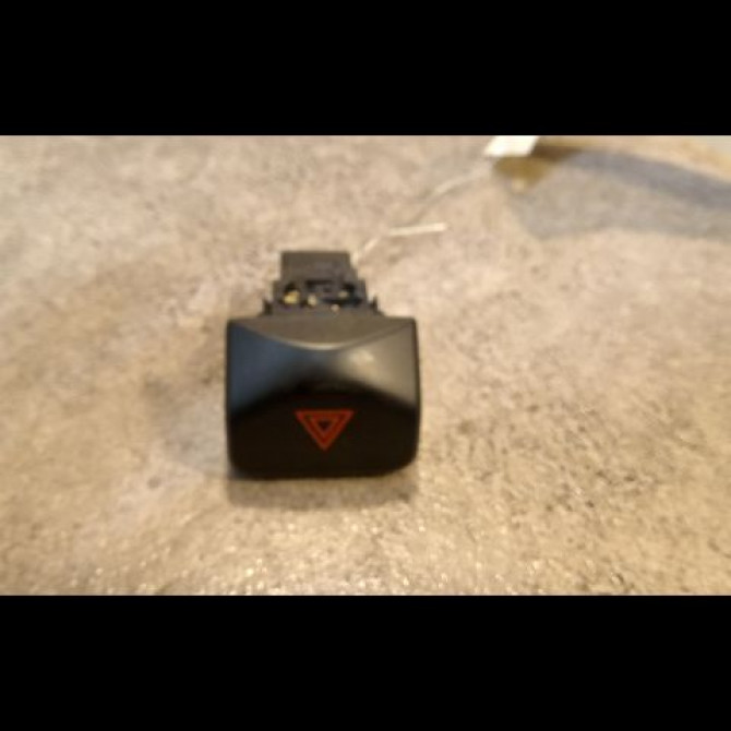 Bouton de warning occasion NISSAN NOTE I phase 2 03-2009->02-2014 1.5 DCI 86ch 1