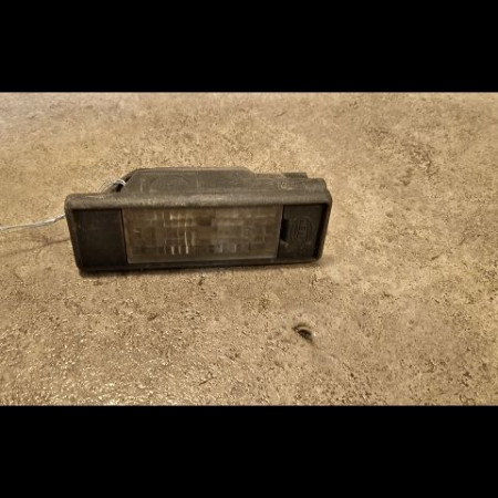 Eclaireur plaque de police d occasion NISSAN NOTE I phase 2 03-2009->02-2014 1.5 DCI 86ch