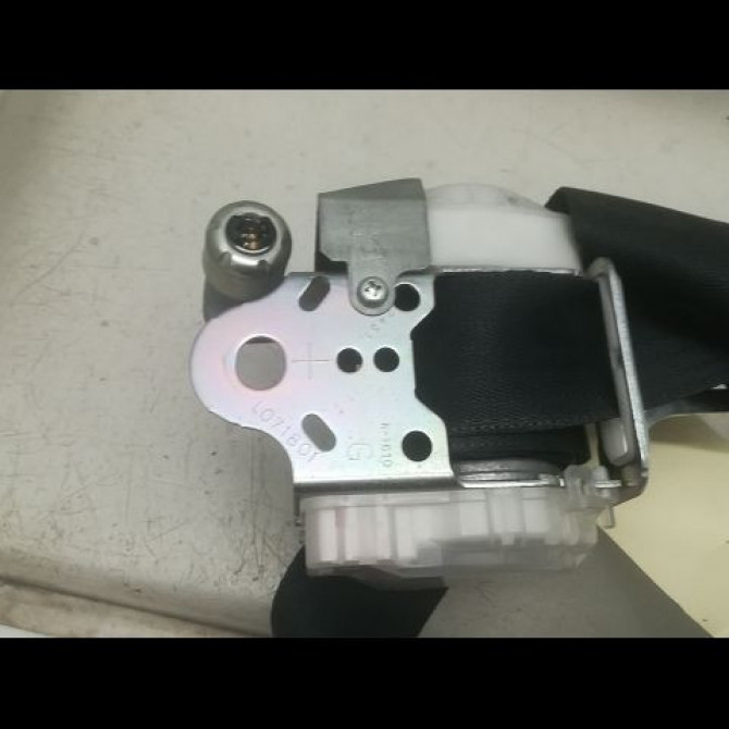 Ceinture avant gauche occasion CITROEN C1 I Phase 3 01-2012->08-2014 1.0i 68ch 8974LL 3