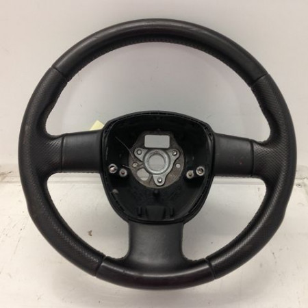Volant de direction occasion AUDI A3 II Phase 1 06-2003->06-2008 1.9 TDi 8P0419091EATNA