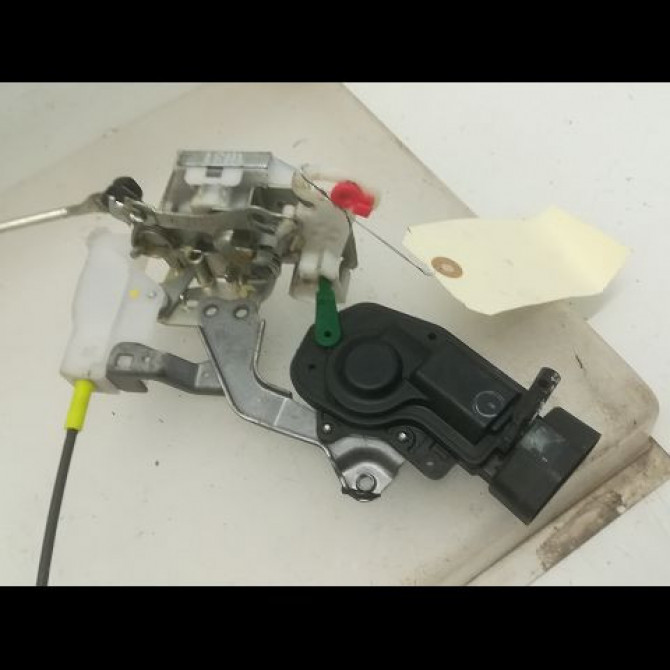 Serrure porte avg occasion PEUGEOT 107 Phase 2 01-2009->01-2012 1.0i 70ch 12v 9135T2 3