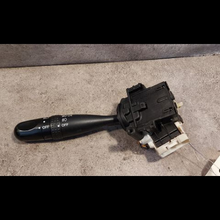 Commande clignotant occasion TOYOTA COROLLA IX phase 2 07-2004->08-2007 1.4 D 90ch