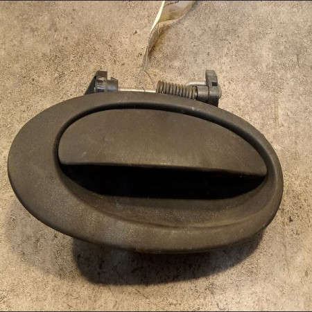 Poignee ext porte ard occasion RENAULT LAGUNA I Phase 1 01-1994->04-1998 2.2 DT 7700821372