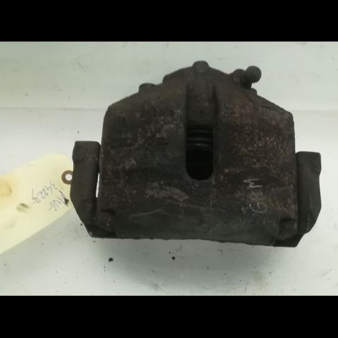 Etrier de frein avant gauche occasion AUDI A3 II Phase 1 06-2003->06-2008 2.0 TDi 140ch 1