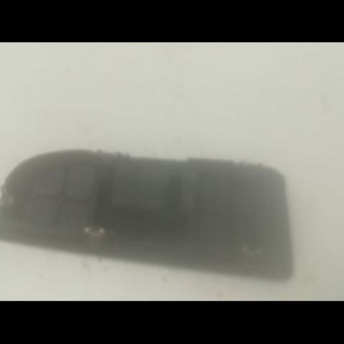 Commande lève-glace porte avant droite occasion B.M.W. SERIE 1 I Phase 1 01-2007->07-2011 118D 120ch 2