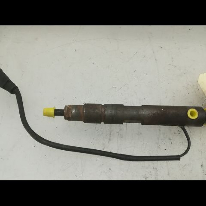 occasion RENAULT CLIO II Phase 1 03-1998->06-2001 1.2 1