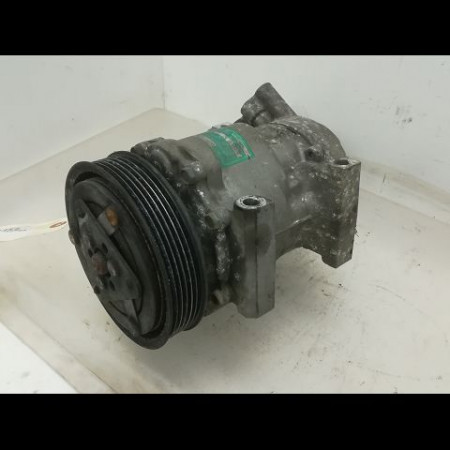 Compresseur air conditionne occasion RENAULT CLIO II Phase 1 03-1998->06-2001 1.2