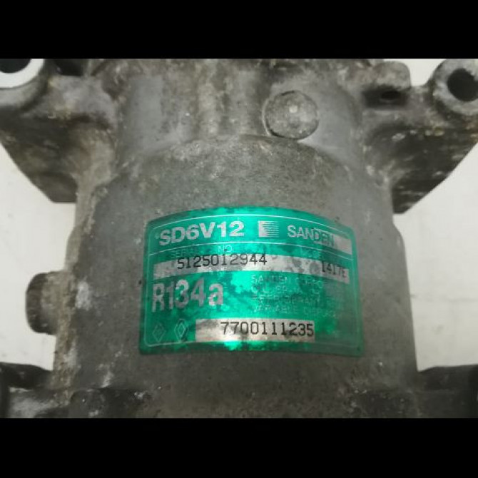 Compresseur air conditionne occasion RENAULT CLIO II Phase 1 03-1998->06-2001 1.2 4