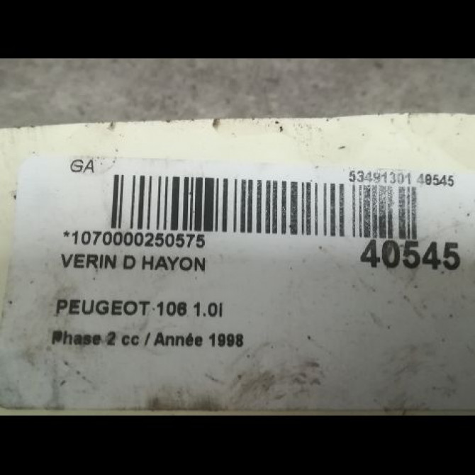 Verin droit hayon occasion PEUGEOT 106 Phase 2 04-1996->09-2003 1.0i 8731G0 2