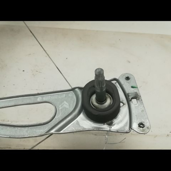 Mecanisme leve-glace arrière gauche occasion CITROEN C3 I Phase 1 04-2002->10-2005 1.4i 922372 2
